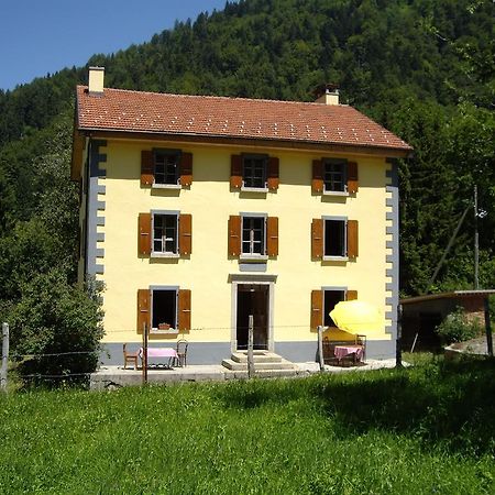 Heidi's Guesthouse Frenières Buitenkant foto