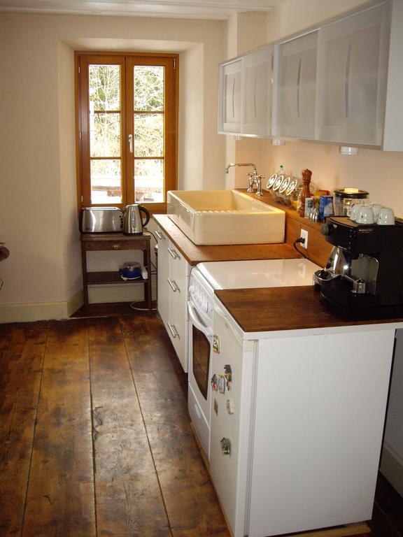 Heidi's Guesthouse Frenières Buitenkant foto